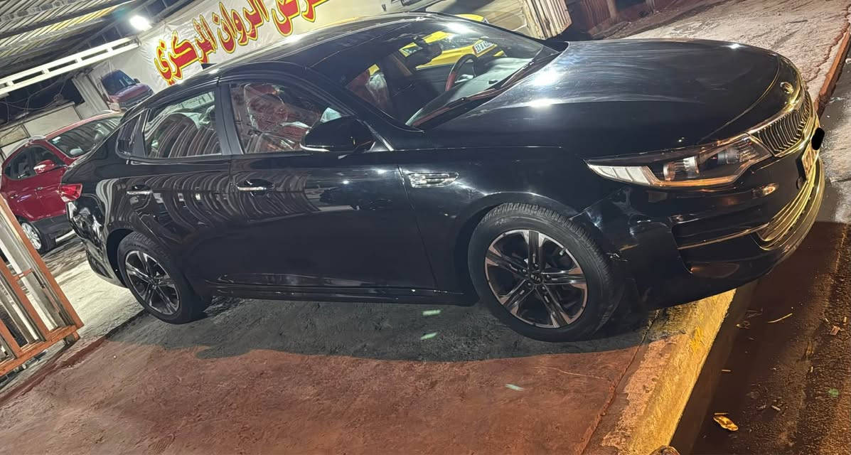 السلام عليكم بيع او مراوس كيا اوبتما 2018
رقم اربيل انكليزي هزه سنويه جديده 
مكينه 2400 مكفوله + كير مكفول
ماشيه 89 قابل للزياده
شاشه كامره دوراه
شاشه كار بلي 
حساس دعاميه
تحكمات ستير
رادر مري جانبيه
كشنات جلد تفصال + ارضيه مغلفه جلد
نضام ايكو اقتصادي + سبورت
حادث امريكا جاملغ وبنيد بدون اي دواخل وبالعراق قطتعتين صبغ سونار بيها ثنين 
السعر 125 
للاتصال *********** واتس اب بغداد, العراق
