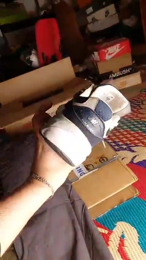 قطعه قياس 43  ,27cm   ختم  USAالصناعه   فيتامي   توصلك  القطعه  اصليه  وشرط الفحص  امام  المندوب  متعجبك   ترجعهه  بيد المندوب 
توصيل  6جميع  المحافضات 35الف  سعر  القطعه


**إذا كنت صاحب هذا الإعلان وتريد حذفه لأي سبب، رجاءا أرسل رسالة إلى الدعم الفني**