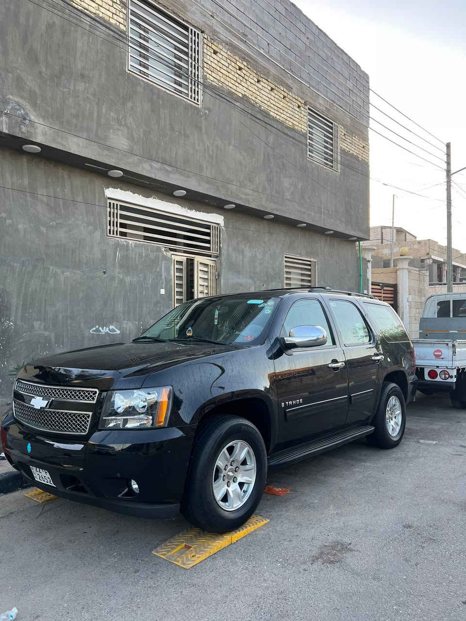 سلام عليكم للبيع تاهو  LT        2009 كفالة كفالة
وارد كندي معربة معربة 
سيارة جديدة بمعنة الكلمة .
كير مكينة حدادية تخم تاير 
ادامة كاملة للمكينة
لايت زنون 
كاعية جلد 
رقم اربيل بسم كردي تحويل ثاني يوم 👇
مكان السيارة بصرة 
الهاتف (***********)📞
السعر 188 وبيها مجال ♥️
