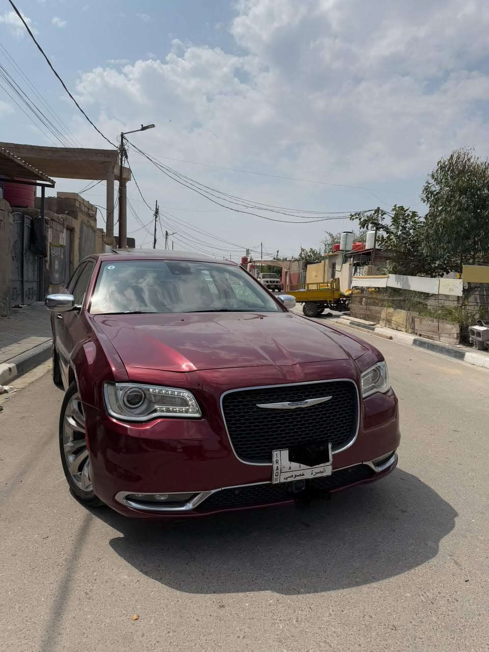 السلام عليكم وين الي دوّر فخامه اوباما مديل ١٧ اصل رقم بصره سياره فوووللاخر ( رادار ) لون مميز كرز وارد أمريكي بيه جاملق وبنيد بدون ايرباك جاهزه من كلشي كير ومكينه جدد تويل سعر ٢٢٥ بيه مجال العنوان بصره ابي الخصيب ***********
