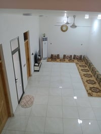 المتنبي شارع طلال • ٢٠٠م • ٢ غرف