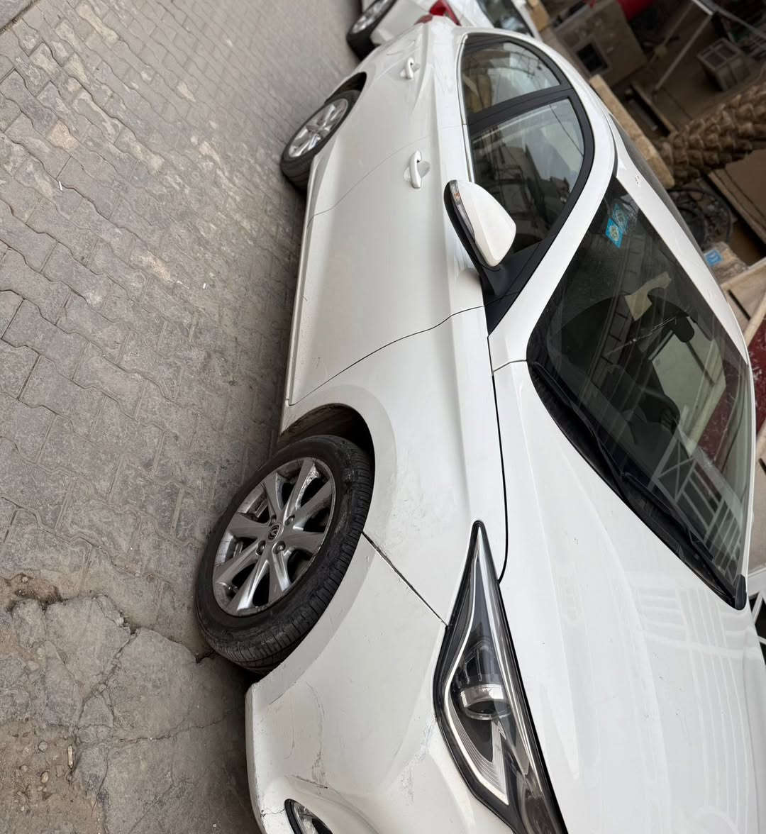 السلام عليكم
شانجان L7 2025
ماشية 20 الف السيارة بعدها بضمان الشركة السيارة جاهزة حرة بأسمنا هزة جديدة رقم دولي الجديد تحويل ثاني يوم السعر (٩٩) بيها مجال مكاني بغداد قرب ساحة اللقاء 
***********
