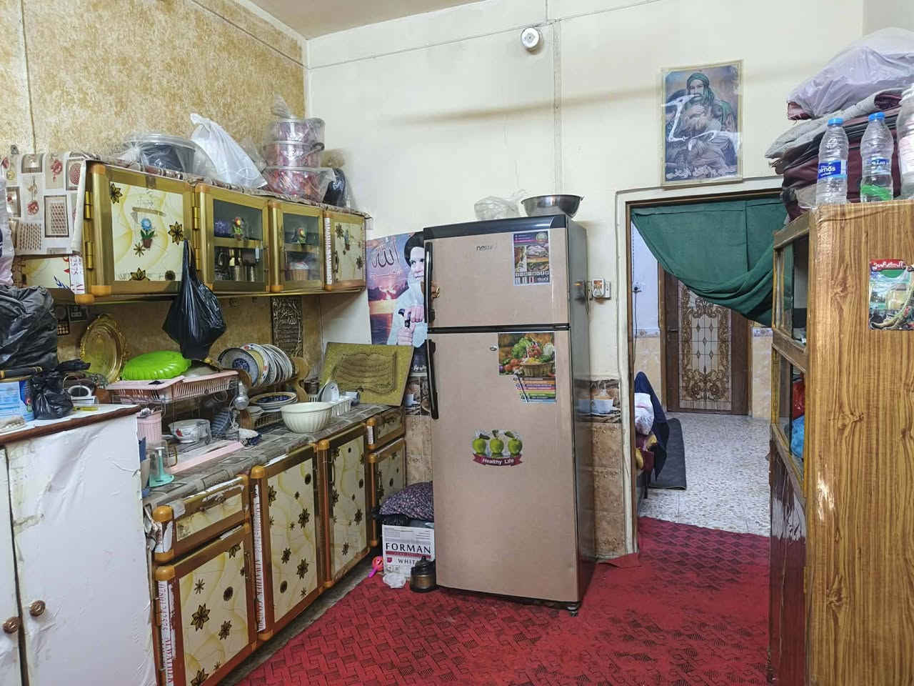 السلام عليكم بيت 200 متر زراعي سنه 25 حي الامين مقابل الجامع قرب ملعب الخماسي ***********
