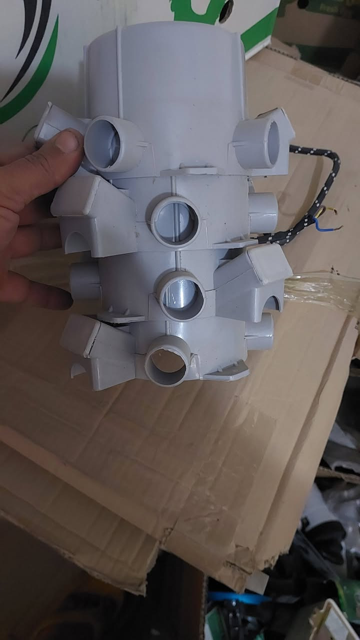 اي قطعة بربع كوفة حي ميسان العدد موجود***********
