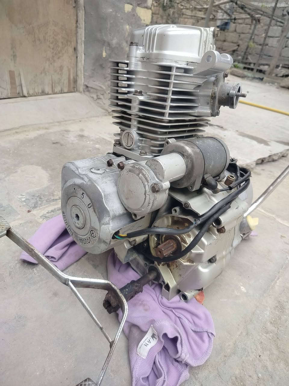 محرك جمره للبيع موديل 20  
ب50 وبي مجال 
الاستفسار خاص او ***********
