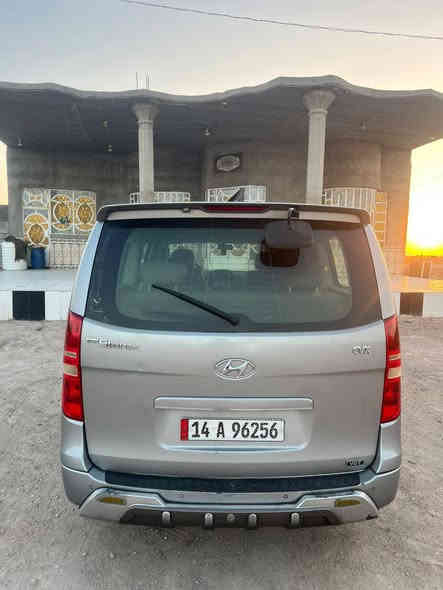 السلام عليكم
استاركس مديل ١٢ اصل 
معلايه ٢٢
بيها دخوليه للرميله الشماليه والجنوبيه وكافه المواقع 

السعر ٢١٠ وبيها مجال قليل 
***********
