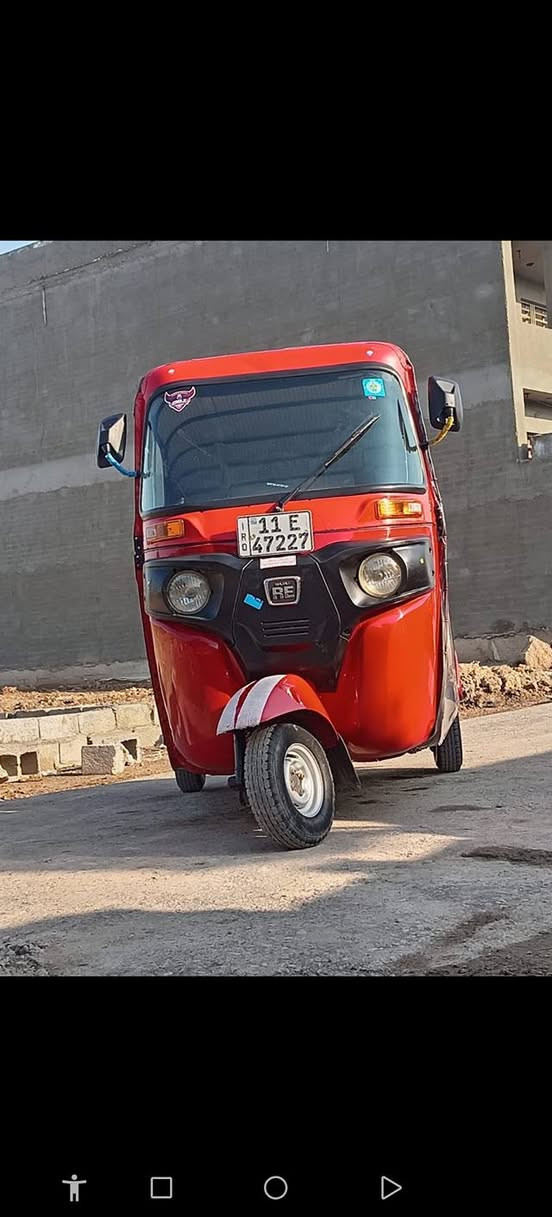 السلام عليكم تكتك البيع موديل 2018 مكينه وكير خير من الله ومحرك مبدل موديل عشرين تكتك كافله عامه مصبوغه عام الجمايله مصبوغه بفرن تخم تاير جديد كهربائية كله شغله خياسات مابيه دواس معمره تحويل ثاني يوم واشراي يتصل مكاني بغداد فلكه سلمان باك رقم الهاتف ***********
