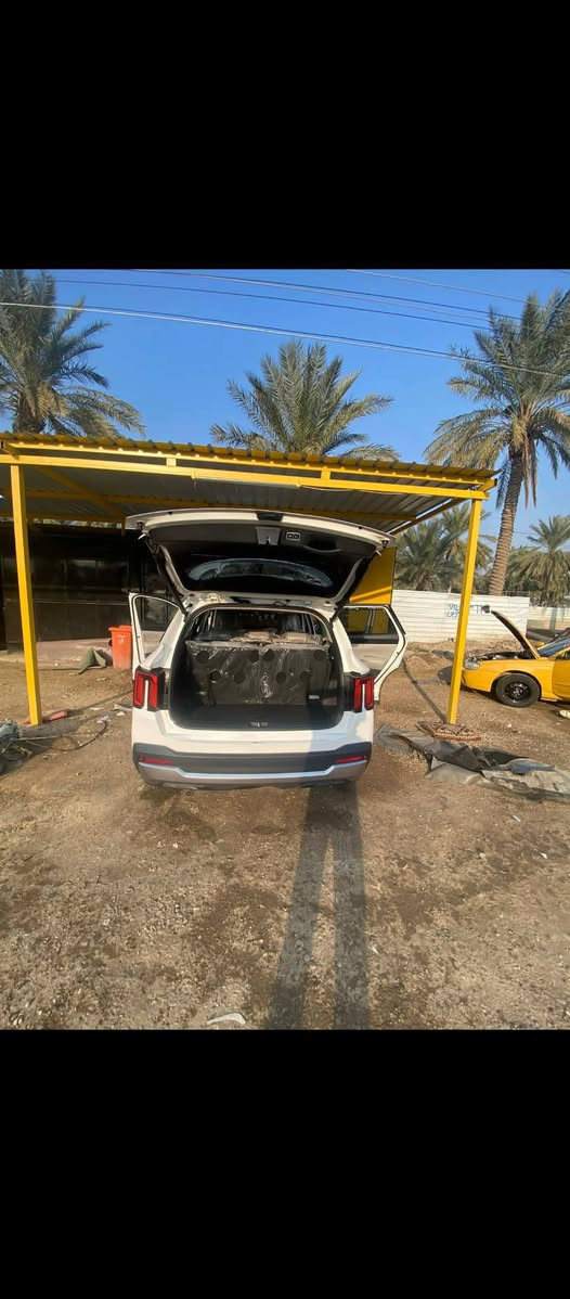 اسلام عليكم
سورنتو 2024 للبيع
مواصفات
6 سلندر
ثلاث قطع تبريد
ويل 19
كير ماوس 
حساسات امامي خلفي
بردات خلفيه
جنطه كهرباء
كشنات كهرباء
اريل نفكيشن
أشاير بل مري جانبيه
 سبعه راكب 
ملاحظة بيه بارد بسيط بل باب الصدر 
السعر 290 وبيه مجال بسيط
الرقم :***********
