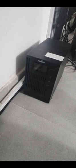 للبيع تجميعة

 مواصفات التجميعة:

 المعالج (Processor): AMD Ryzen 3 4100

 الرام (Memory): 16GB (8x2) 3200MHz

 التخزين (Hard Drive): SSD 512GB وM.2 500

 كارت الشاشة (Video Card): GTX 1660 Super 6GB

 اللوحة الأم (Motherboard): B450 ASRock M.2

 مبرد المعالج (CPU Cooler): AMD Cooler

 الكيس (Case): Gamemax Paladin Fan RGB

 مزود الطاقة (Power Supply): 550W +80 Bronze

 الشاشة (Monitor): 24 إنش، 75Hz، VA Flat

مع كرسي كيمنك
مع ميز كيمنك
مع UPS Farber)

بيع كامله للتواصل خاص متواجد او على الرقم
***********
