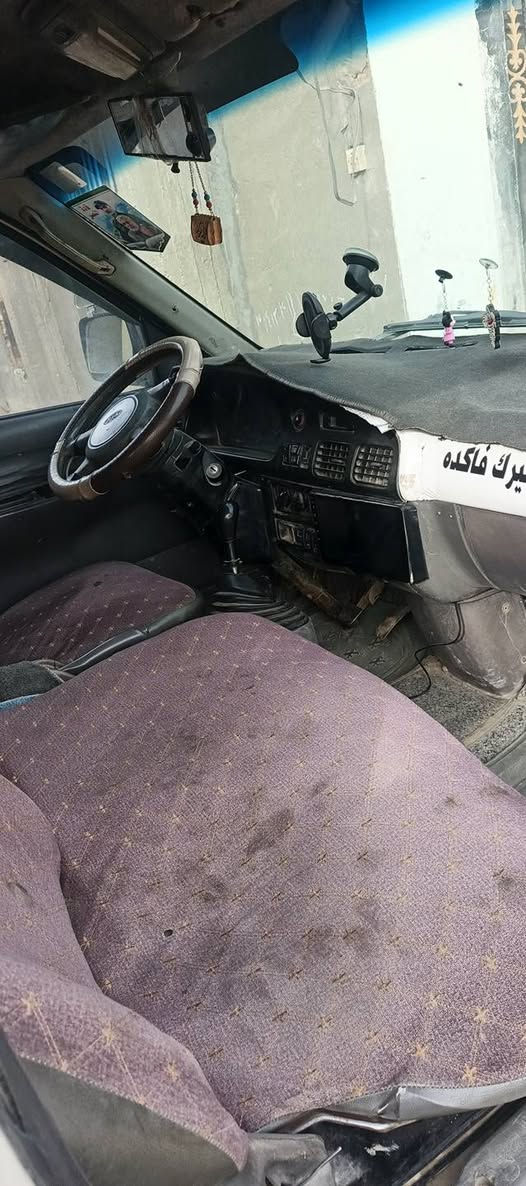 السلام عليكم عندي بريجو للبيع مكفوله غير الشاصي الكدام معمر موديل 97 مكان الحله السعر 65لرقم رقم انكليزي والسياره باسمي ثاني يوم مداور***********
