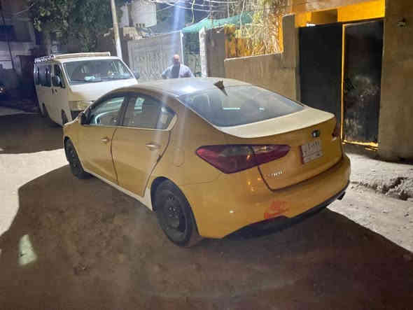 السلام عليكم شباب فورتي 2015 رقم بغداد سياره نظيفة فقط حادث أميركا محرك نظيف مكاني بغداد ***********
