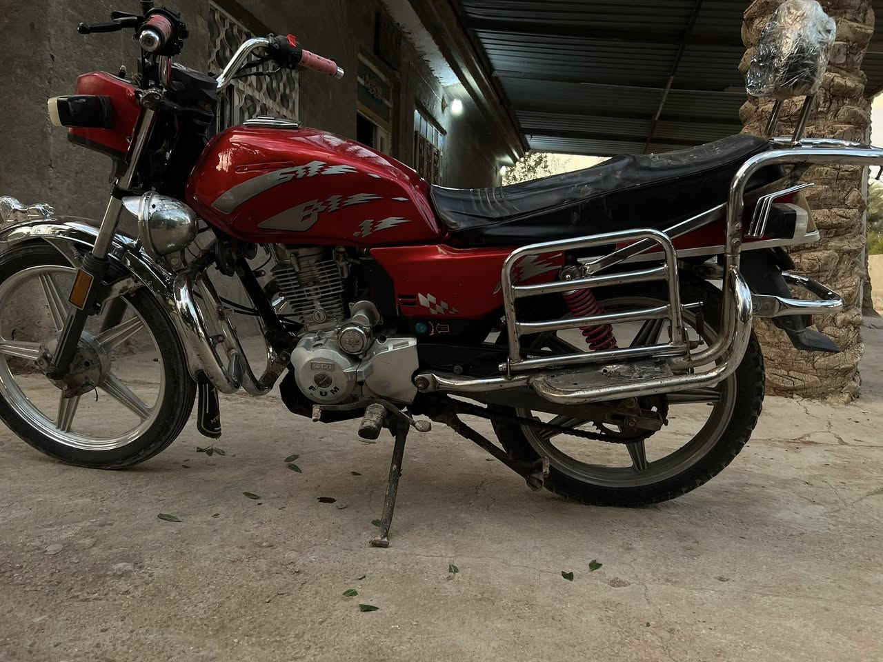 للبيع فيوم مديل 13اوراق اصولي مكان كربلاء الصلاميه الاتصال
‭0782 587 2659‬
