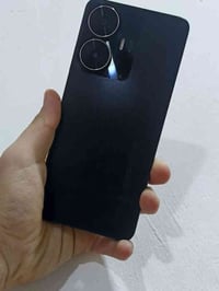 مكفول   جهاز  ذاكرة 256 جهاز معروف بحث علي على يوتيوب  سعره 160وبي مجا...