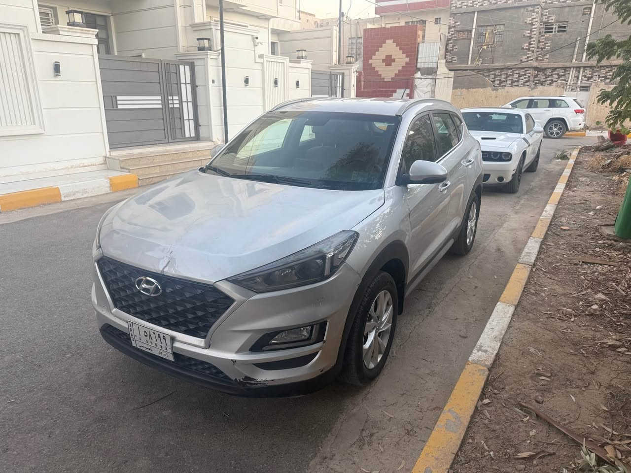 هونداي توسان موديل 2019 خليجي رقم ذي قار تحويل محرك 2400 شاشه كبيره حساس كامره تبريد خلفي فور ويل عداد مسافه 113كيلو محرك بلاد كير تبريد بدون أي نقص ضرر بنيد بي تصليح مع صبغ مع تبديل جاملغ يمين  مع وجود بارد طرف جاملغ يسار سياره موجوده محافظه ذي قار -شموخ سعر 132 للتواصل
*********** ناصرية, ذي قار
