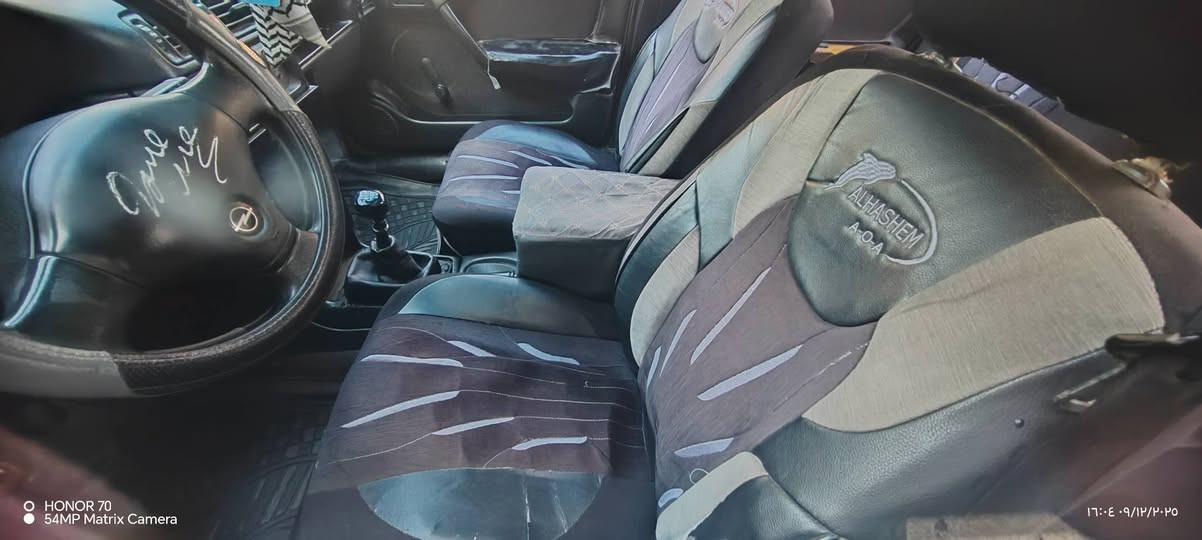 السلام عليكم فكترا موديل 90حجم 16حداديه شرط كير محرك شرط وايرمنيه جديده قفل مركزي طخم جديد محرك كير شرط  مبدل بدنه سنويه ورقم جديد شرط التحويل داخلها جديد كوبون بانزين بيها  مكاني موصل جانب الايسر
*********** للتواصل
السعر 42$ وبيها مجال  للشراي
