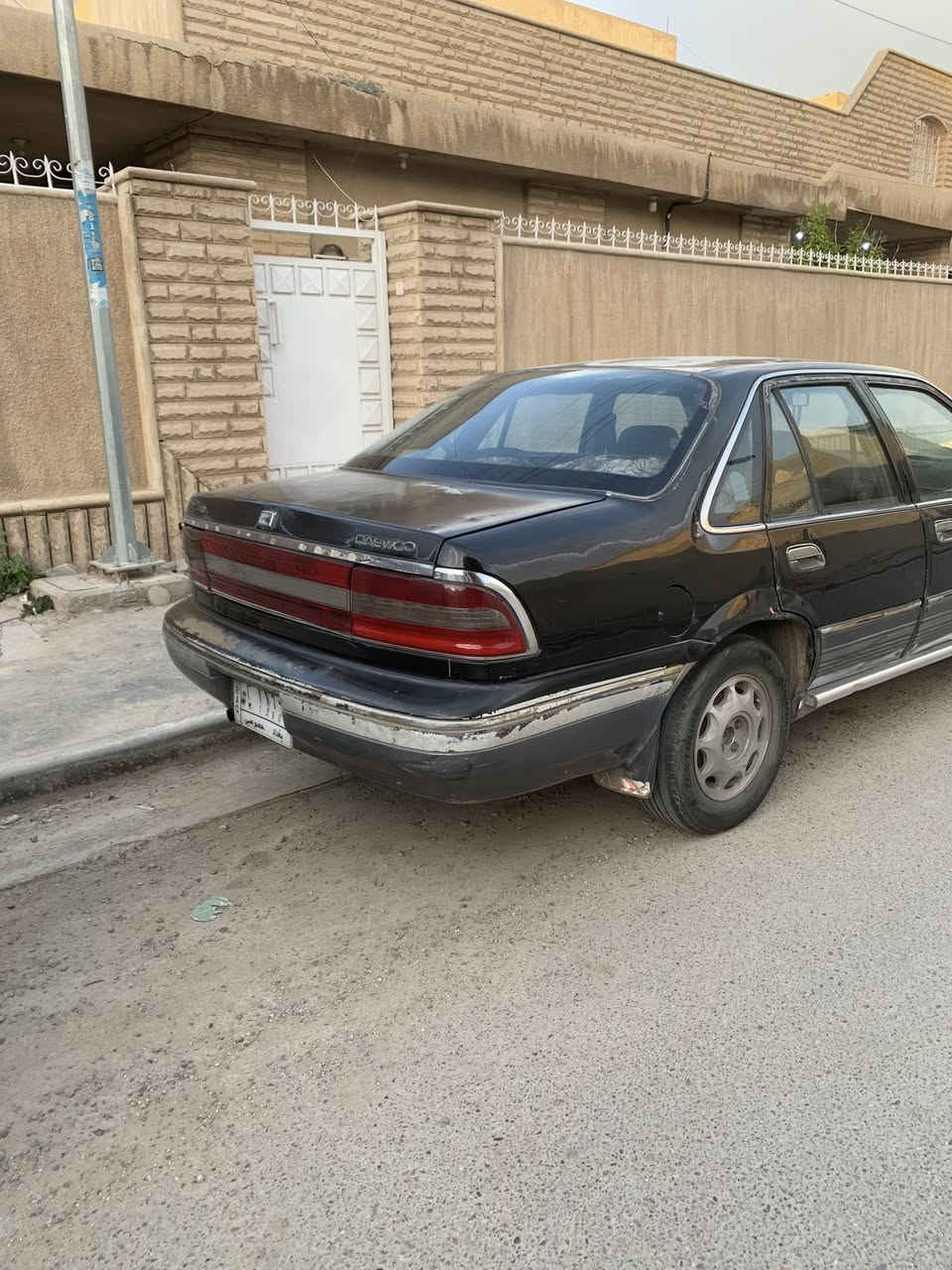 سيارة دايو بروكهامً موديل ٩٢ نضيفة محرك وكير بحالة جيدة جدا كهربائيات شغالة صدر وبريكً ممتاز محرك مفتوح وكير اوتماتيك رقم بغداد مشروع وطني داخلة هزة سنوية عضم بأسمي جديدة وتحويل ثاني يوم السعر ٣٢ وبيها مجال المكان منطقة المنصور رقم الهاتف *********** ابو محمد
