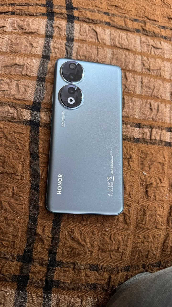 Honor 90 للبيع او مراوس بايفون
ذاكرة 512 كامرة 200 ميكا بطارية 5000
بدون عطل وبدون تصليح جهاز شغال ومابي خلل.
السعر 200 الف وبي مجال.
مكاني نجف
للاستفسار
***********
