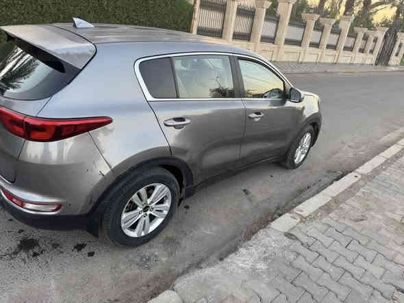 السلام عليكم سبورتج موديل 2018 وأرد امريكي نص فول شاشت اعطال فول تحكم استيرن ٣ انضمت قيادة محرك جي دي اي تبريد قطعتين رقم بغداد الجديد بسمي سعره 140 مكاني بغداد زيونة أو شارع فلسطين للاستفسار اكثر الاتصال *********** أو واتساب اسف ع الاطالة
