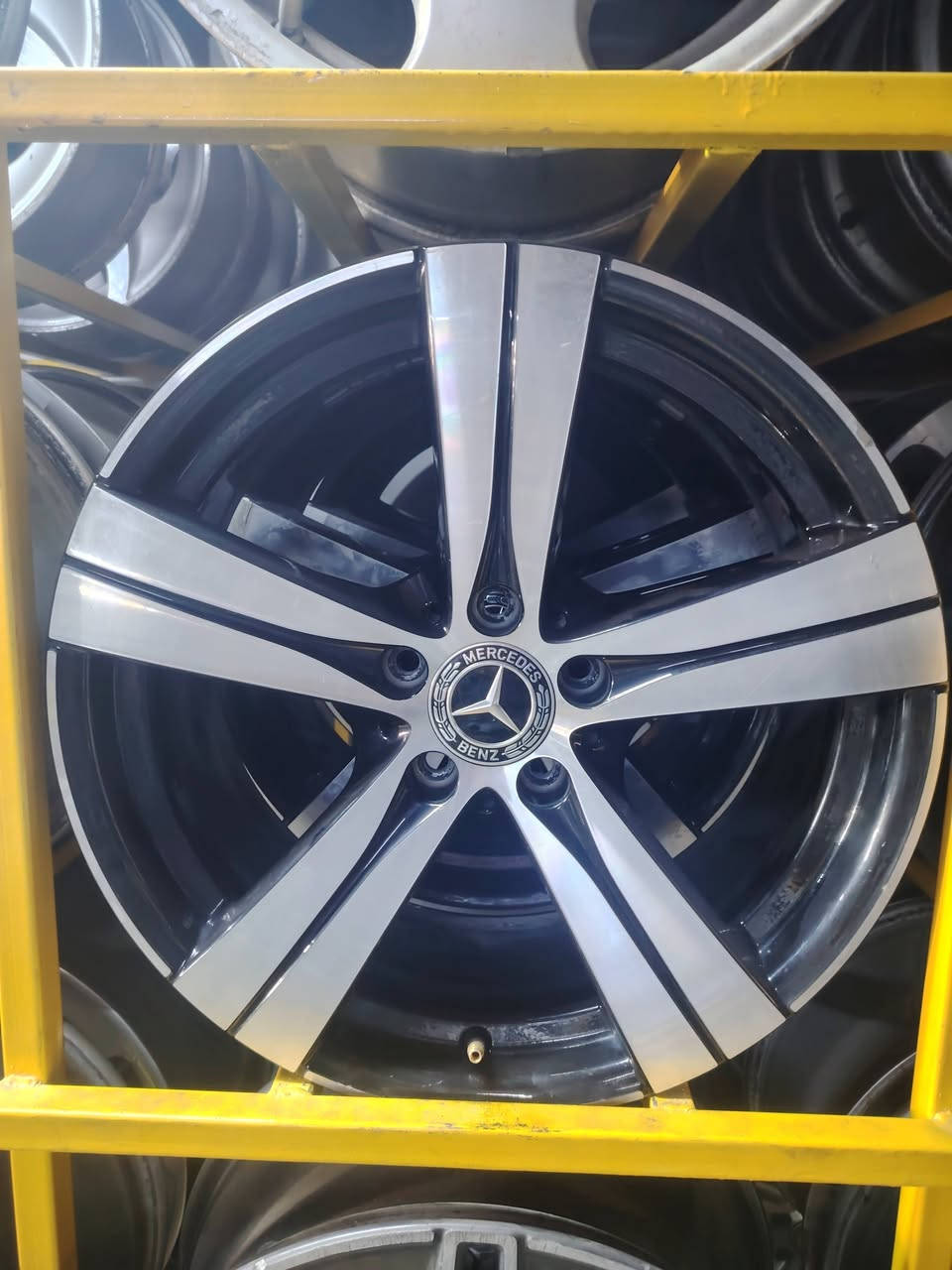 سلام عليكم ورحمة الله وبركاته
ابو شهاب الكوردي لبيع وشراء وياله مرسيدس بنز

#توصيل لكل محافظات العراق موجود
للاستفسار الاتصال على الرقم كورك واسيا واتساب
عنوان اربيل صناعة جنوبية مجمع تايرات
***********
***********
