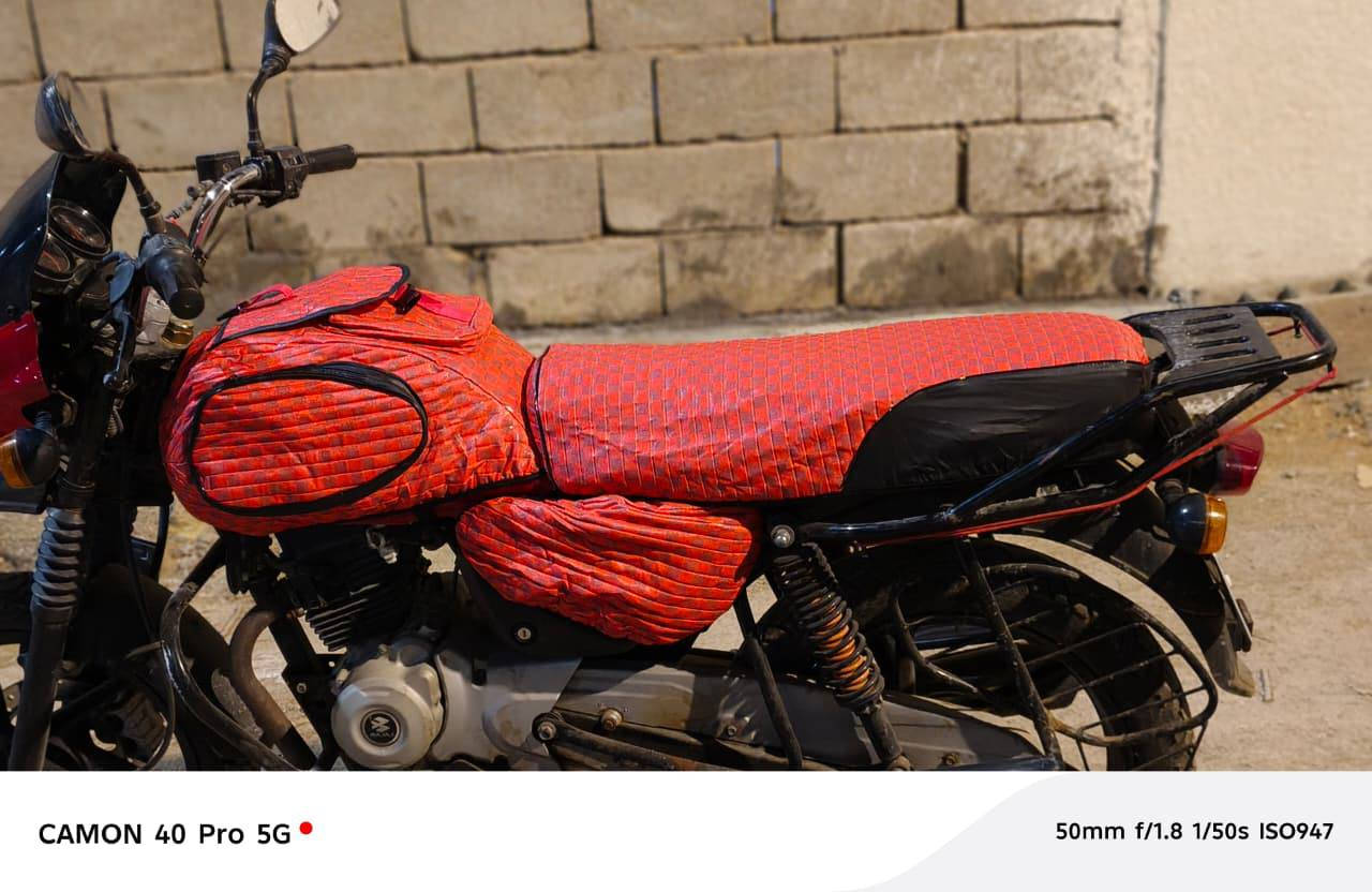 توفرت تلبيسه دايوان وبوكسر بلون احمر مطعم باسود ولون ثاني جوزي مطعم باسود راقيه كلش وتجي ستندر عله دراجتك مو جبيره خامتها الاصلييه لثخينه تفيدك بلصيف وبلشته وسعرها مناسبب اذا يهمك لمنشور اكتب تم او تواصل وياي عله لواتساب***********
عندي توصيل جميع محافضات لعراق
