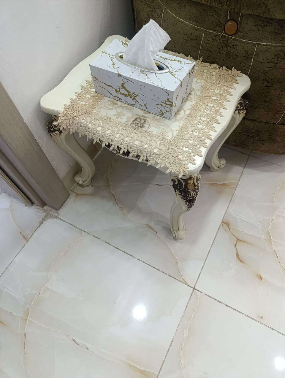 ميز وسطي ويه ٤ طبلات للبيع سعره ٦٠ بي مجال الشراي يراسلني على الخاص


**إذا كنت صاحب هذا الإعلان وتريد حذفه لأي سبب، رجاءا أرسل رسالة إلى الدعم الفني**