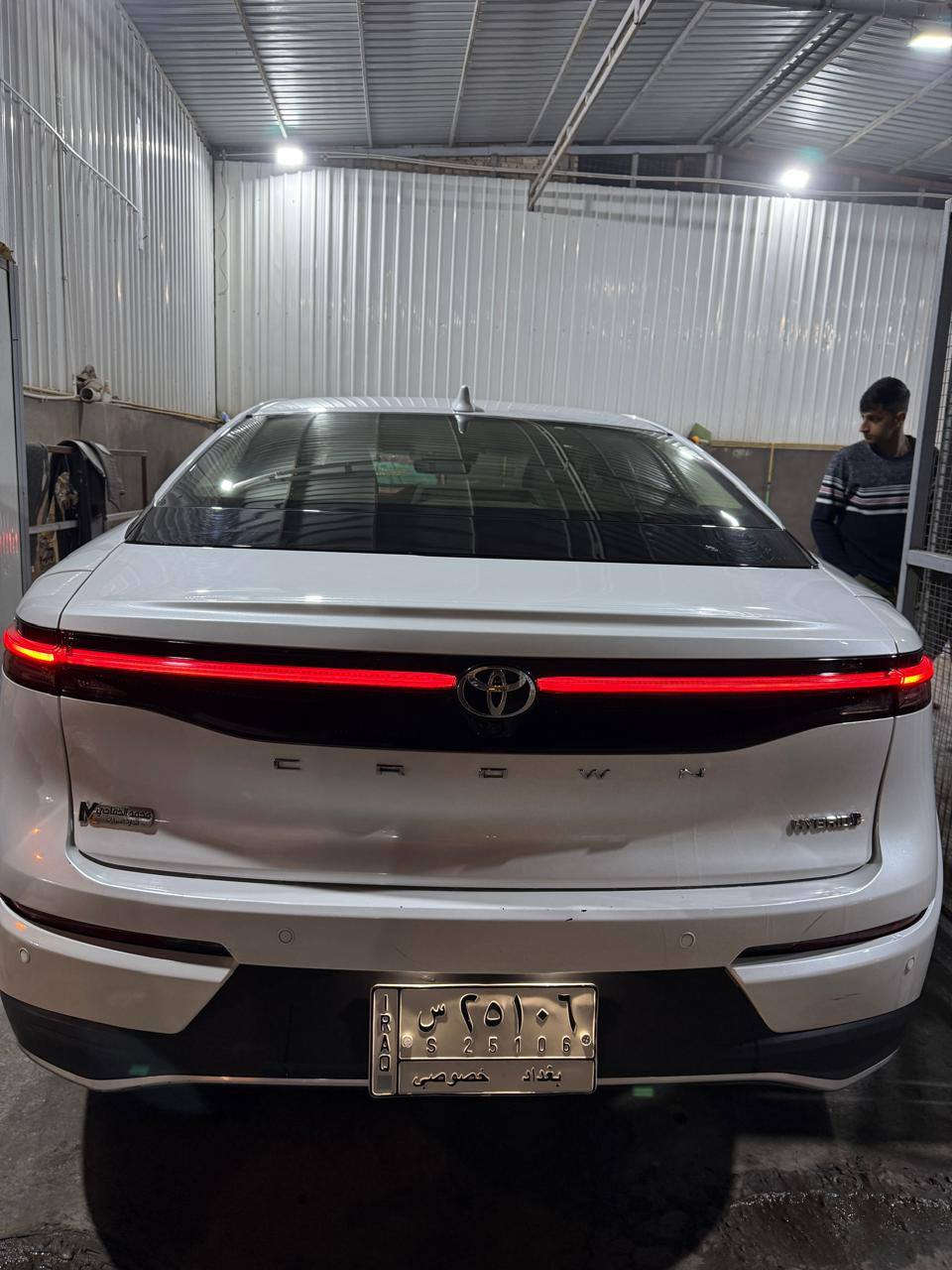 كراون خليجي 2023 هايبرد فول مواصفات 1-1 كفالة عامة
محرك 2500
فتحة سقف
خمس كامرات 360
فور ويل
كشنات جلد
بردات خلفية
ماش 47 الف
رادات أمامي وخلفي
شحن لاسلكي
قطعتين تبريد
مكان السيارة بغداد الكريعات داخل بيت
340 ورقة بيها مجال حك الجية
***********
***********
