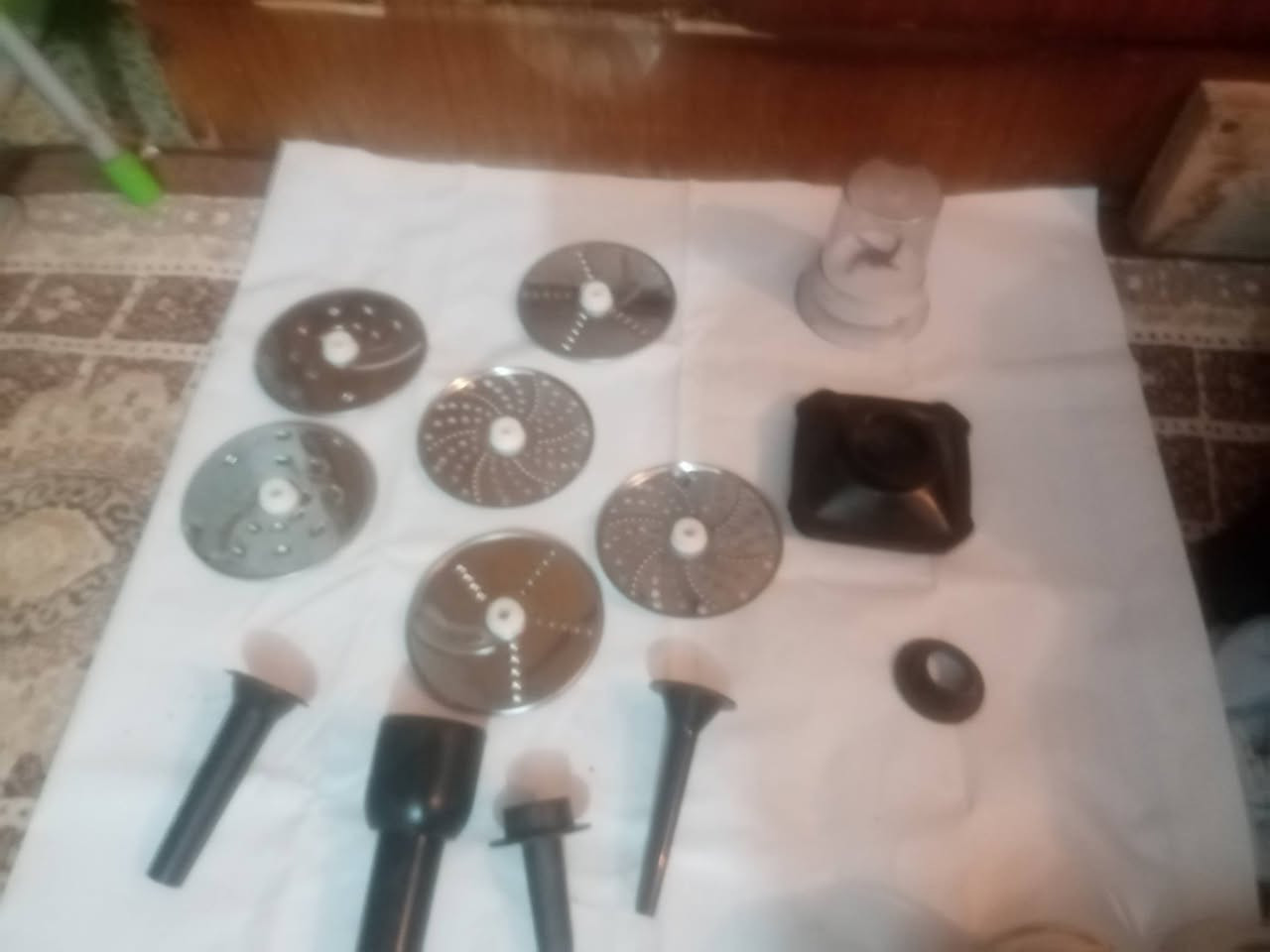 السلام عليكم
مكلف بلنشر.
كل قطعه وسعرها
بغداد الكرخ


**إذا كنت صاحب هذا الإعلان وتريد حذفه لأي سبب، رجاءا أرسل رسالة إلى الدعم الفني**