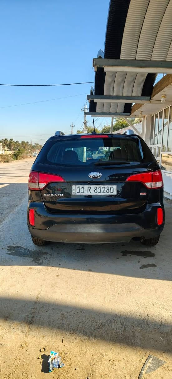 السلام عليكم بيع او مراوس حسب القناعه سورنتو 14 اربعه سلندر امريكي خمسة 
راكب داخل جلد سونار بالمنشور ليبل واحد حادث خفيف قطعه صبغ بدون داخل مواصفات معروفه مكاني كربلاء الوند موبايل ***********
السعر 138وبيها مجال بسيط
