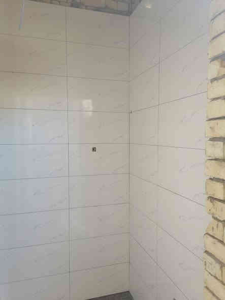 سلام عليكم خلفه سراميك بورسلين ارضيه جداري بورسلين الواح كاشي مرمر بانسب السعار متفرغين حالين شغل هندسي جميع أحيا كربلاء وطويريج ماعليك بس اتصل وتدلل ***********
***********
