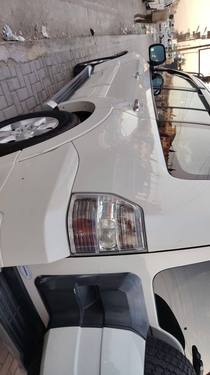 السلام عليكم
باجيرو 2010 حبتور 
فول مواصفات
فتحه 
كشنات تحكم 
دمام
مري شفط 
مكينه 3500
ماشيه  176الف 
كفاله عامه السياره مال جناي 
رقم اربيل بسمي مداور ثاني يوم
مكاني البياع الشرطه الخامسه 
السعر 160 وبيها مجال بسيط 
***********
