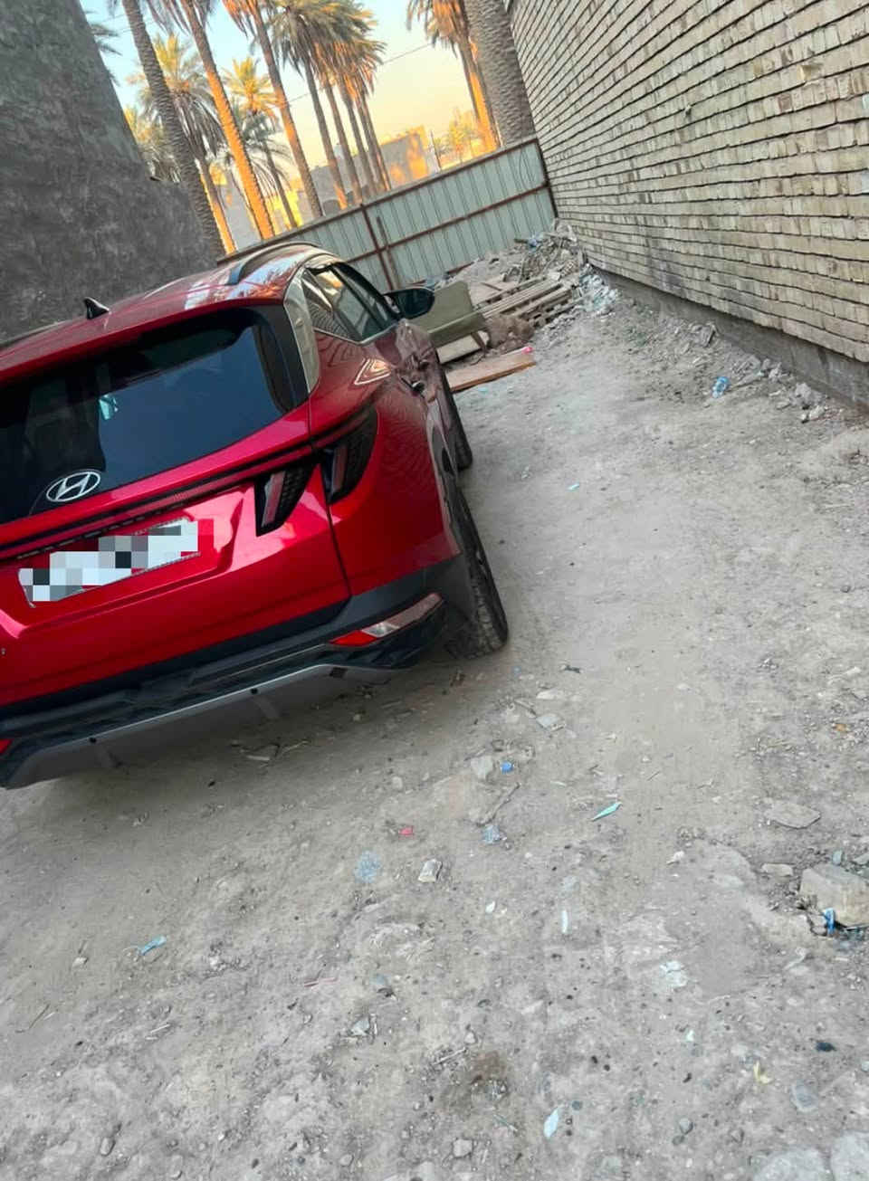 هيونداي
توسان
موديل 2023
محرك 2.5 
4 سلندر 
المواصفات امريكيه 
ماشيه 100،000الف 
ضرار قطعه واحدة ضربه قبق الجنطه
اللوحة بغداد خصوصي 
***********

