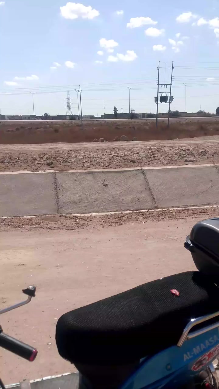 توجد كاع في الصقلاويه ابو سديره الولا للبيع  كاملة قرب چسر الصقلاويه  ***********
