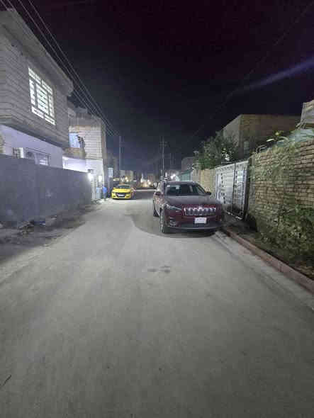 قطعه سكنيه زراعي خنيطله بضهر شارع ٣٠ الحولي على التبليط  مساحه ٢٣٠ متر
جاهزه للبناء متوفر جميع الخدمات ماء وكهرباء ومجاري للإستفسار الاتصال السعر ٤٧
*********** خالد الشريفي 
***********  مهدي عماد
