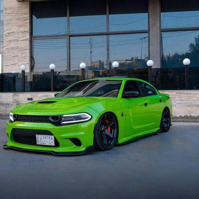 جارجر  2017 ( هيلكات )
لون احضر فول ١/١ للأخير 
ماشية 69 الف ميل 
بيه صبغ بنيد وجاملغ الايسر 
الأضافات علسياره 
كاردن ريسنك فافون قطعة وحدة بدون شيال طلب للسيارات دراك وسبورت
شوته afe 
كزوز كورسا اكستريم الاصدار الاخير 
بلكات ريسنك 
ولف حماوة ريسنك
منظومه ميثانول AEM
اويل كاچ كان بولت
دركه كاربون RBM طلب من دبي الاصلي
نظام جگات أيرلفت الامريكي طلب من شركة

دوس ولحيه ودفيوزر وشفقه كله كاربون فايبر
داخل السياره كله كاربون اسود مع لون أخضر 
داخل المحرك كاربون أخضر واسود  
للاستفسار ***********
