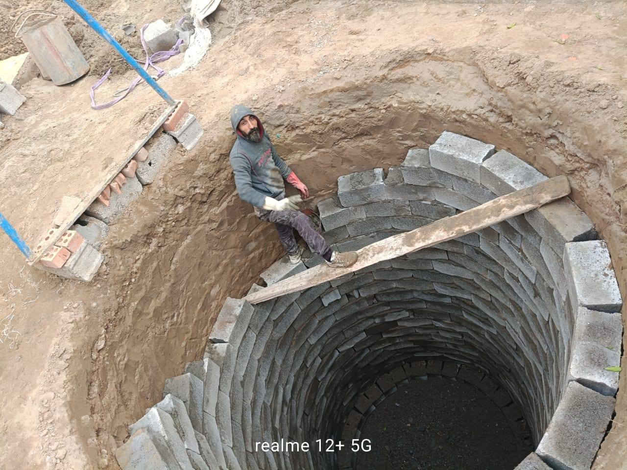 السلام  عليكم  
اخوان  الكرام  
يوجد كادر حفر
سبتتنك وكوادر اخره  للبناء واغيرها 
من قطر 3متر
و250م
و2م
و150م
و100م
لبقيات  الستفسار عله الرقم  *********** او ***********
التواصل عله الصفحات التالي علي الحسيني
