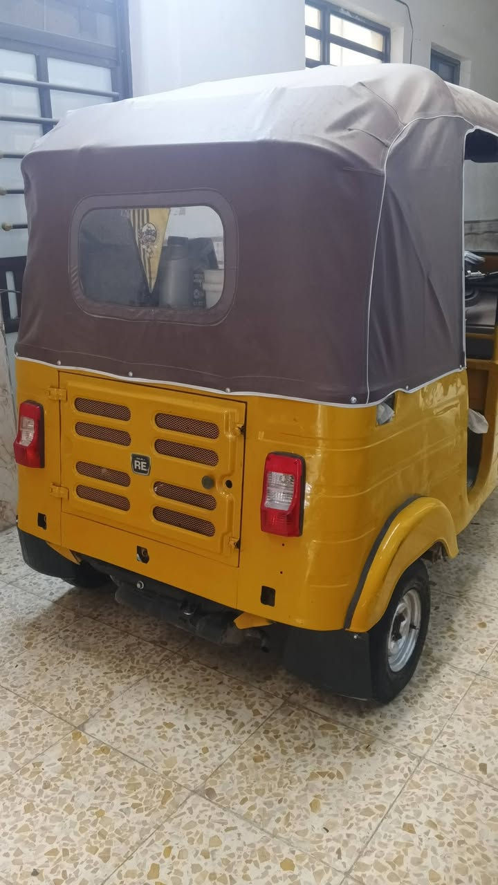 سلام عليكم تك تك موديل 2020 كدام عينك بيها بس كابريتر رقمي ***********
