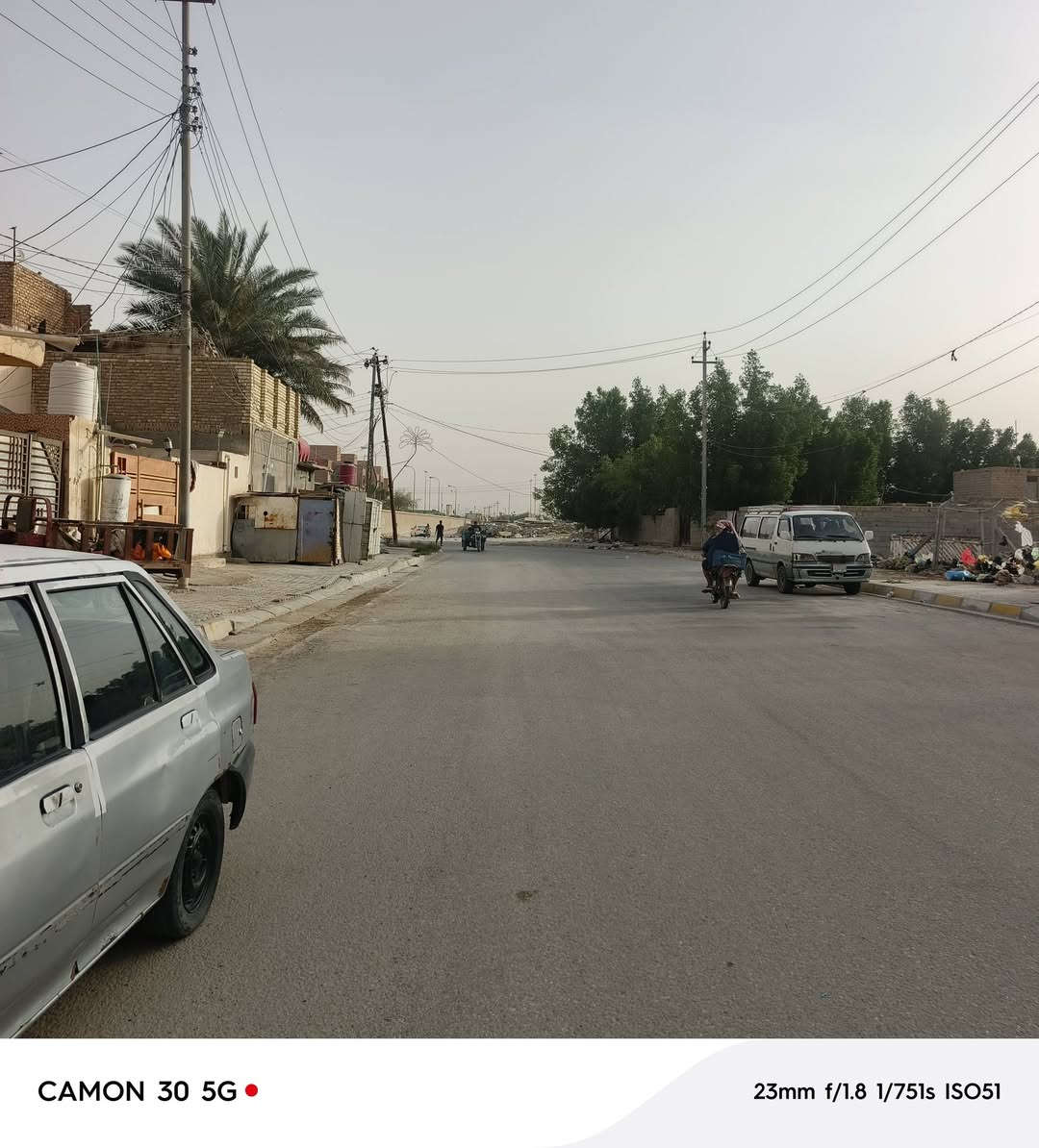 السلام عليكم دار البيع مساحة 200
كربلاء الحر هيذ رقم ***********

