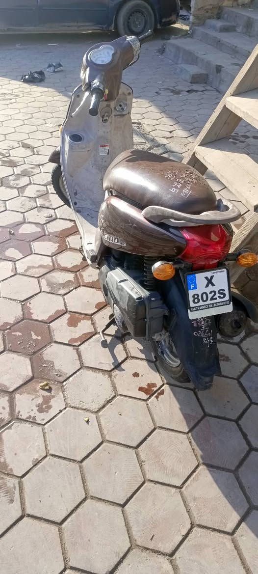 سلام عليكم دراجة فلة البيع دراجة مال رمبة شلعة معدل فول نضافة شوفتة عينك مكاني كوت  رقمي *********** سعر 975 بيهة مجال بسيط
