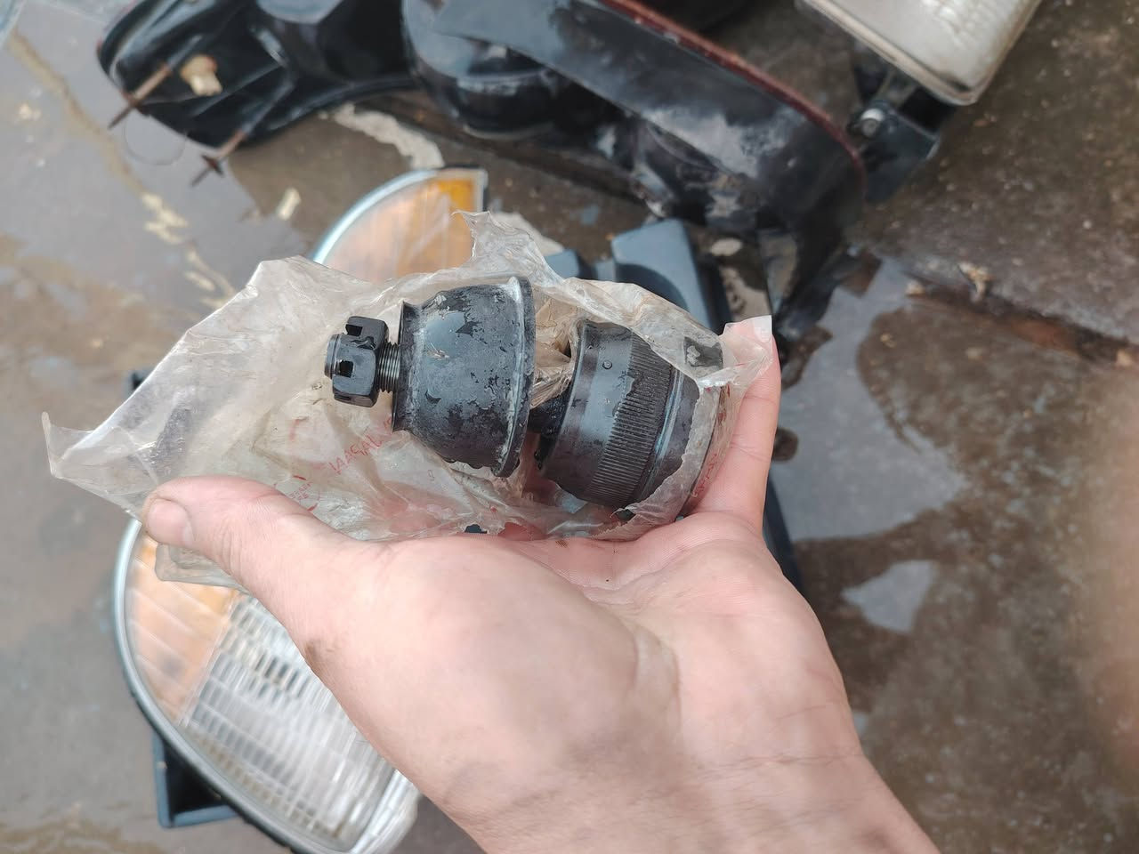 حلل واخذ
*********** مكاني بغداد
طوبه جديده زوج دبلات خلفي جديد
