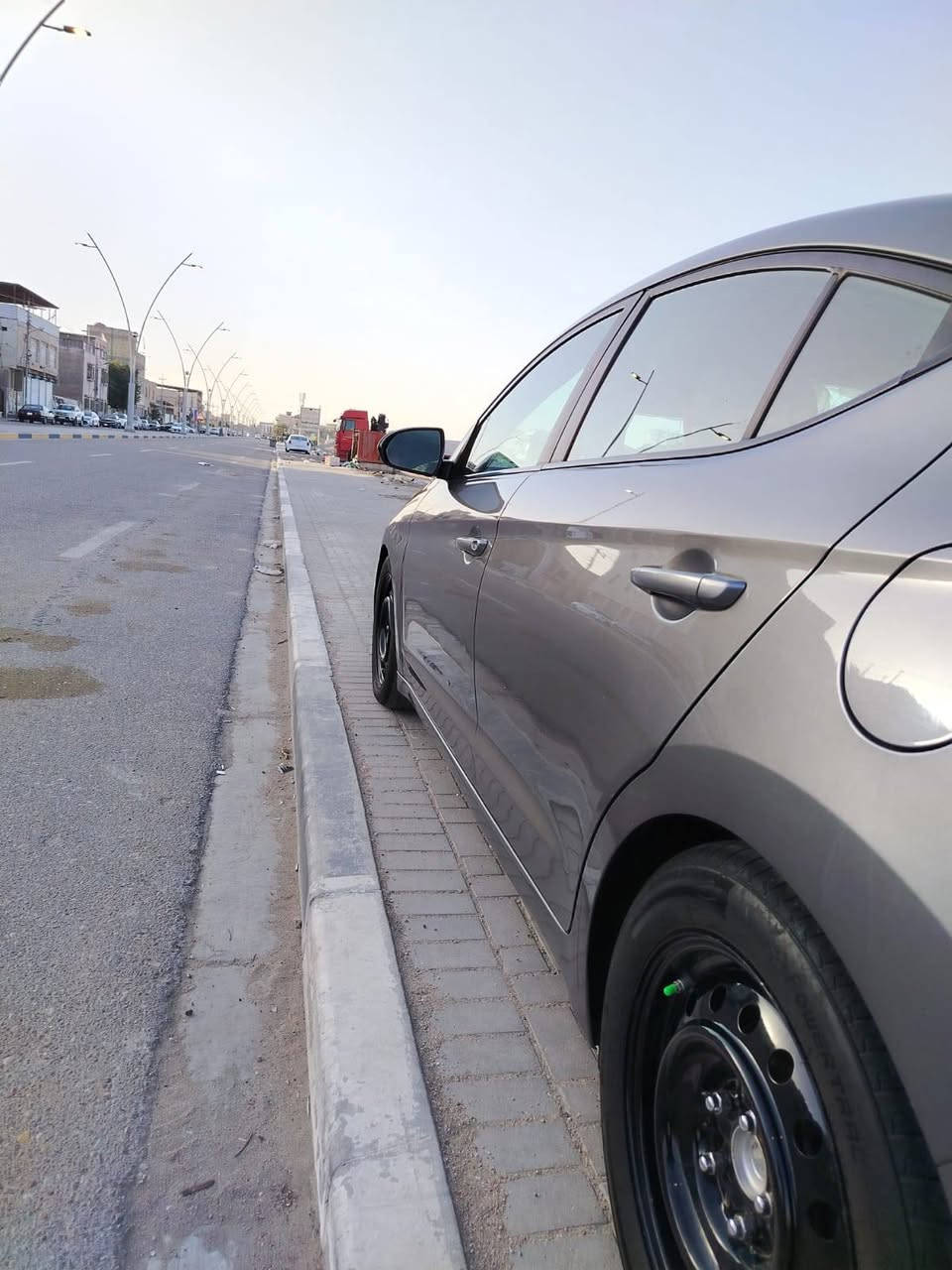 سلام عليكم لبيع النترة 2020
وارد امريكي حادث بسيط رادار امامي رادار جانبي 
شاشة كبيرة كير AT عنوان البصرة 
السعر 115 وبيهة مجال 
اتصال ***********
