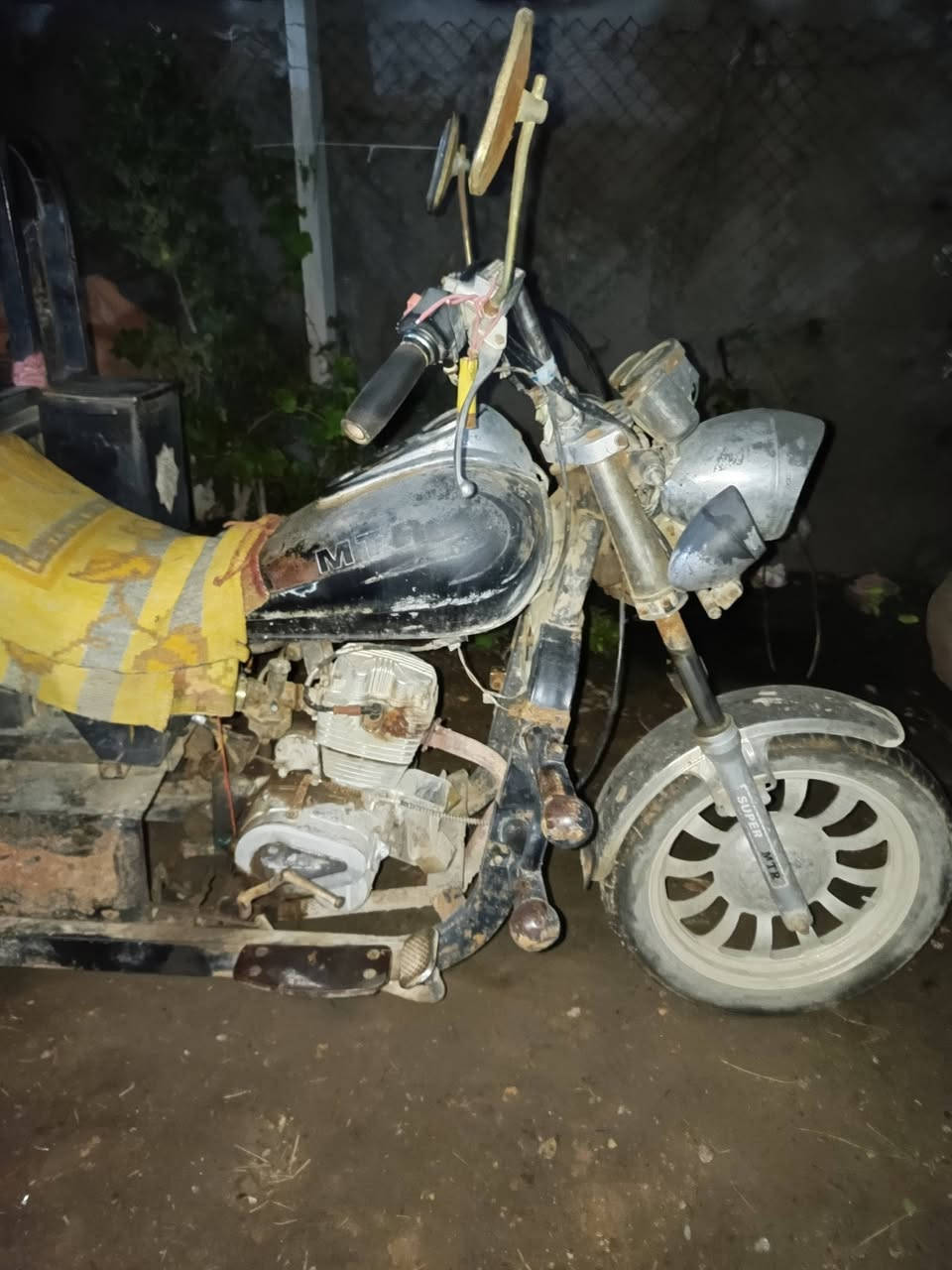 كلك للبيع  مديل 14  كله شغاله تركع هندر وتطلع  كهربائيت شغاله بس سلف عوزه صجمات  تخم تاير  وشاصي مكفول
مكان نجف ابو صخير  سعر 600


**إذا كنت صاحب هذا الإعلان وتريد حذفه لأي سبب، رجاءا أرسل رسالة إلى الدعم الفني**