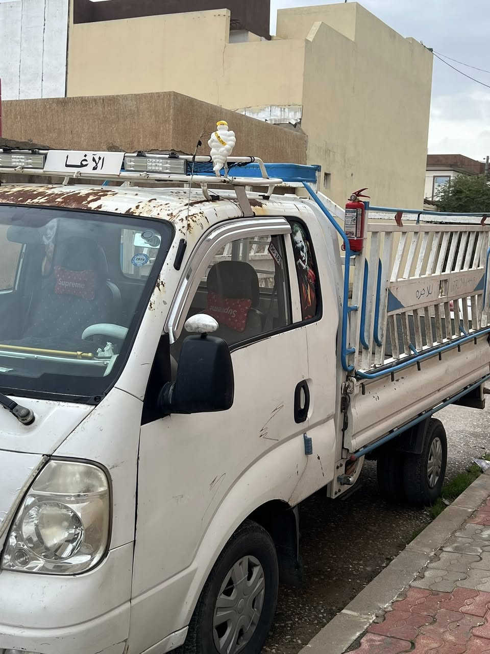 سلام عليكم اخوان كيان بنكو موديل 2010 سنويه لحد 2029 كدام العين سياره جاهزه خير من الله العيب الي بيها بس القماره بيها زنجار شرط تحويل شاصي اكسن محرك كير بشرط سعرها (95) مكاني كركوك مامتواجد عل فيس استفسار ***********
