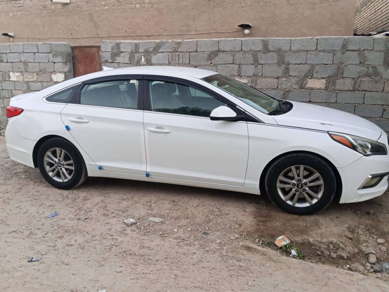 اسلام عليكم ورحمة الله وبركاته سوناتا 17 رقم اسلمانيه بسمي السياره حادثها بابين مبدلات.    السونار موجود بل صور  مكينه كير خير من الله السعر 15 بيها مجال  الرقم ***********. او *********** وتساب بيهن
