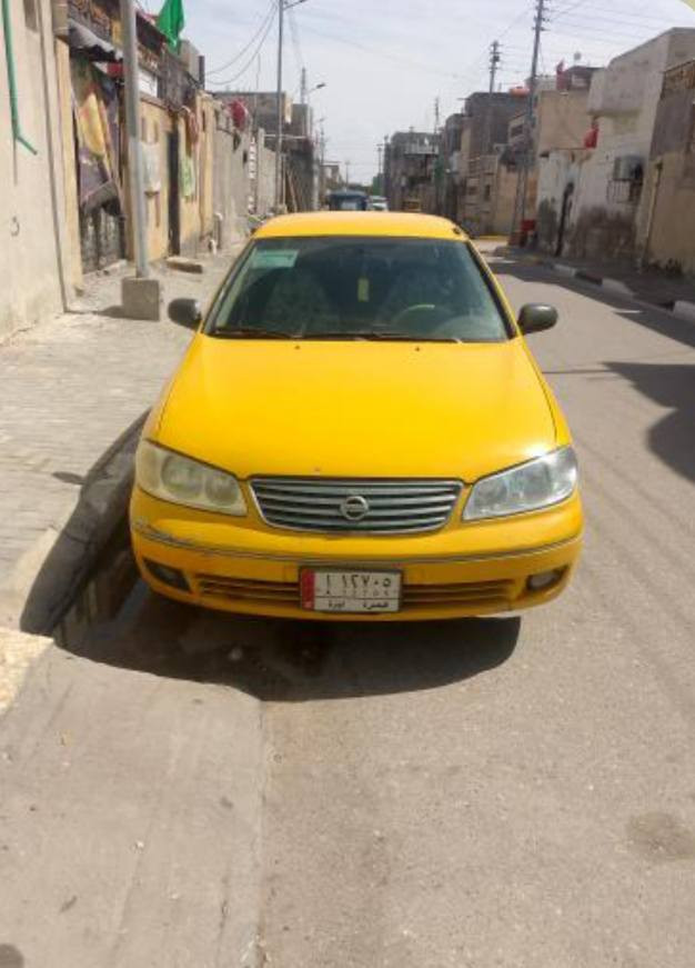 سلام عليكم نيسان سني  2008 ياباني اصل  وارد خليجي كفالة كير ومكينه وتخم تاير حداده جديده    كشره مكفوله من  ضربه  القَويه بصره تحويل ثاني يوم مصفره من الغرامات سعر70 بيه مجال ماني بصره ***********
