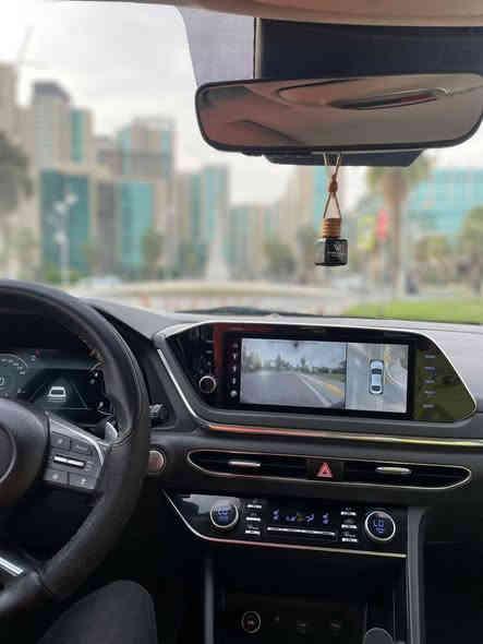 السلام عليكم سوناتا 2022 لمتد اعلى فئة بالمواصفات رقم بغداد باسمي هزة جديدة تحويل ثاني يوم للبيع او المراوس حسب القناعة 
1.بنوراما
2.بصمة وبصمة ابواب 
3.تشغيل عن بعد 
4.تقديم وترجيع بالبصمة
5.رادارات امامي خلفي جانبي 
6.كاميرات 360 درجة
7.داتا شو 
8.تبريد كشنات
9.تدفئة كشنات
10.تدفئة ستيرن
11.شاشة عدادات ديجيتال
12.شاشه كبيرة تعمل بنظام ( ابل كار بلي واندرويد اوتو )
13.دبل جام (لتعزيز العزل) 
14.مكينة 1600 تيربو 🚀
15.لدات امامي خلفي 
16.كشنات جلد ابيض ملكي 
17.حساسات خلفيه
18.مازدات لدات عدد 4 ليزريه
19.فتح صندوق ذكي 
20.بصمة ابواب لمس 
21.تحديد مسار 
22.قيادة ذاتيه
23.اوتو بارك
24.سستم صوت سماعات عدد 12 سماعه 
25.دمامات صوت من شركة BOSS الالمانية
26.انضمة قيادة عدد 4 ( سمارت/ سبورت / كوستم / سمارت )
27.لد داخي متغير ب 360 لون 
28.خزن كشنات
29.نظام ترحيب
30.اريل نفكيتر
31.تبريد منفصل المناخ 
32.نظام تبريد اوتو ( عند الاتصال ينخفض مستوى التبريد لعزل الضوضاء )
33.لايتات امامية اوتو عند تشغيل العالي والناصي وعند التشغيل والاطفاء
34.ماسحات اوتو عند المطر 
35.كروس سرعة 
36.توقف ذاتي عند الاقتراب من الخطر ( مانع تصادم )
37. كير 8 نمر DCT 
38.شفتات ستيرن 
39.ويل 18 انج
40.قياس ضغط الاطار 
41.شحن لاسلكي
42.جام الاماميات اوتو 

السيارة بجم كبس حادثهه باب وجاملغ ونص الباب الخلفي صبغ وحافة البنيد السيارة ماشية 52 ميل بدون دواخلي بدون شواصي بدون لغود صورة الحادث بالمنشور ورقم الشاصي موجود بالمنشور سيارة جاهزة بدون اي نقص وبدون اي مصرف للبيع بسعر مناسب او المراوس حسب  القناعة السعر 173 ومعروفة اسعار خواتهه مكانهه بغداد شارع فلسطين 

للاستفسار
*********** 
*********** بغداد
