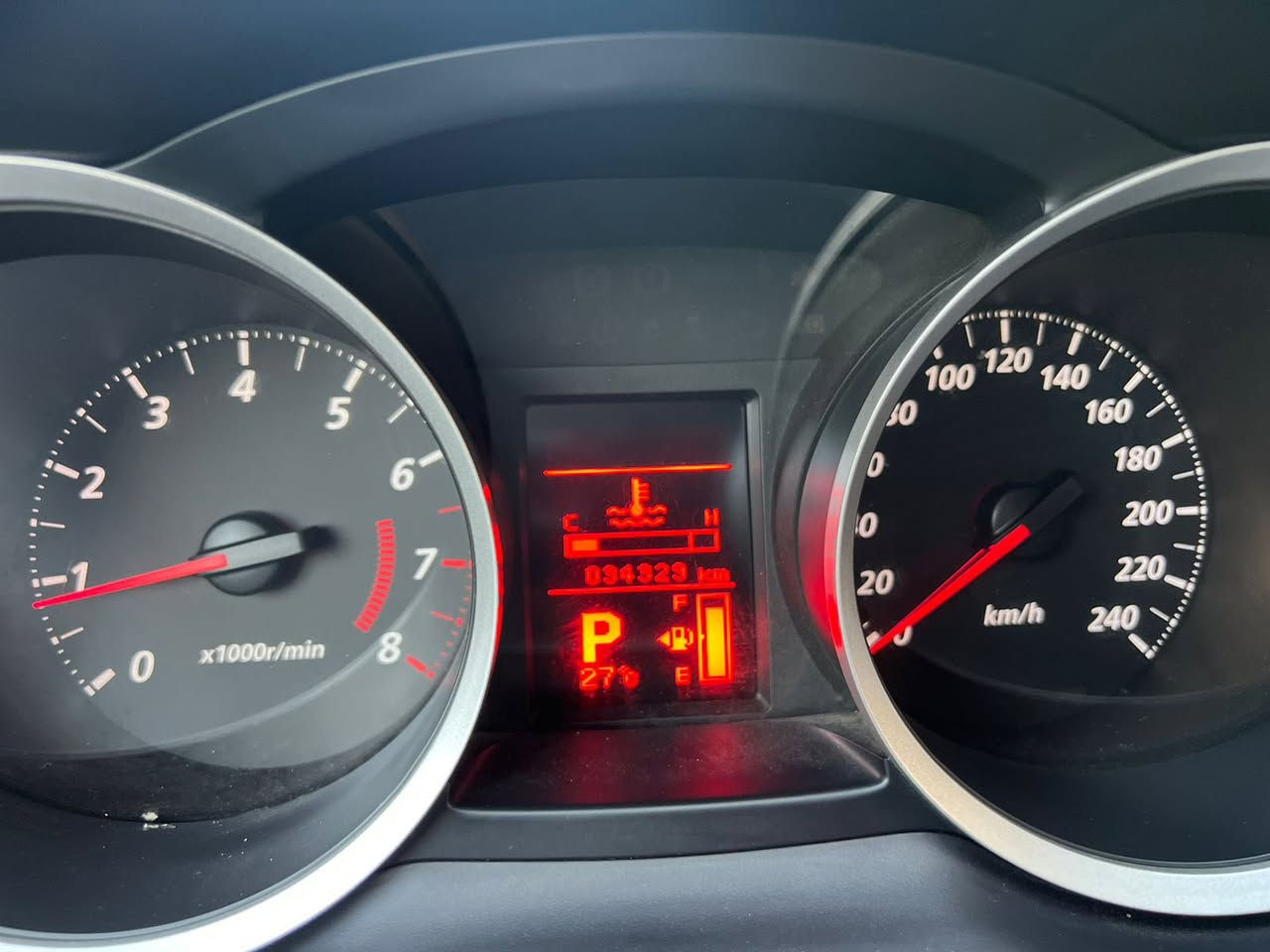 بسم الله خير الاسماء للبيع لانسر قرش خليجي موديل 2016 رقم بغداد انكليزي بأسمي سيارة بدون صبغ بدون ضربة فتحة حساسات خلفية شاشة اندرويد صدر امامي خلفي جديد تايريات قبل كم شهر شادهن سيارة وضع الشركة ماشية 34 الف وكسور حقيقي وافحص وين ميعجبك مراية السايق بدلتها والكفر مال قديمة موجود محرك 1600 سيارة مشامة غير المحسن والسوبر 
السعر 124 ورقة وبيها مجال قليل العنوان بغداد 
*********** ابو شمس
