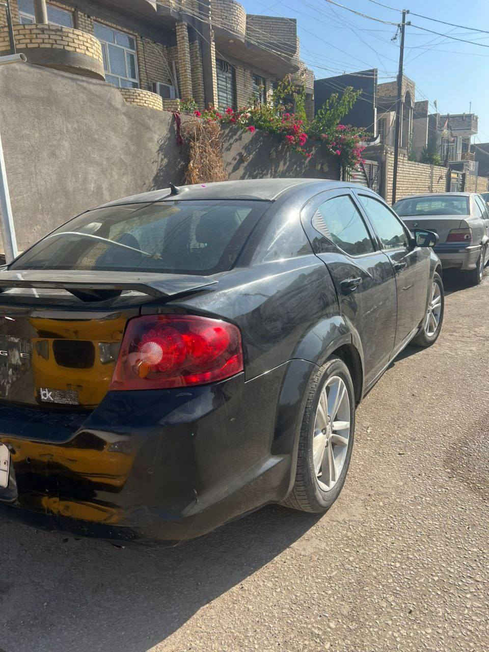 السلام عليكم
دوج افنجر 
موديل 2013
مكينه 3/600
حادث جاملغ وبنيد لا لغد ولا شاصي ممتاذي
بيع او مراوس شعدك نزل حسب القناعه
السعر 75 ورقه 
الهاتف /***********/ بابل محاويل
