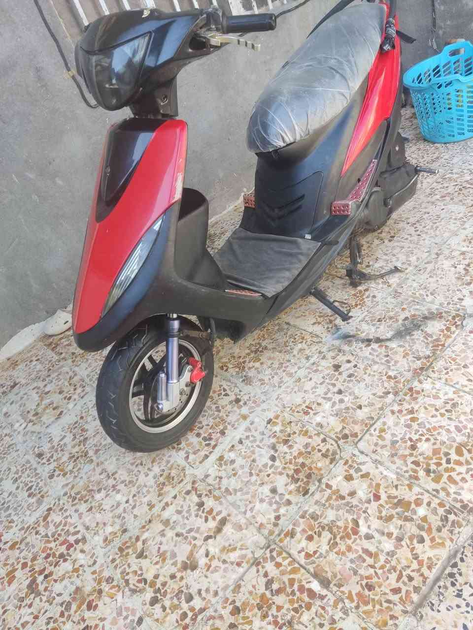 سلام عليكم شباب دراجه ماكس عدله للبيع اوراق مكينه تخبل صوت ما ينسمع بوشه 49 بلاد دراجه تزويد وياله نجمه او دبلات او كلها مزوده السعر 550وبيها مجال للشراي 😅 مكاني حي الواحده


**إذا كنت صاحب هذا الإعلان وتريد حذفه لأي سبب، رجاءا أرسل رسالة إلى الدعم الفني**