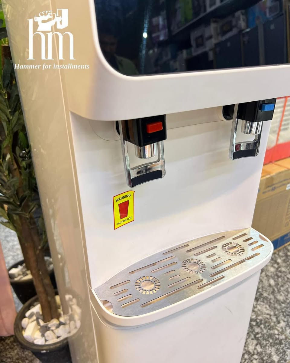 ⭐️براد ماء روز ووتر مع منظومة
على سبع مراحل التصفيه⭐️ 
• الفولتية: 220–240 فولت
 • التردد: 50 هرتز
 • حرارة الماء الحار: تصل إلى 95° م
 • قدرة التسخين: 500 واط
 • حرارة الماء البارد: من 6 إلى 10° م
 • قدرة التبريد: 80 واط
 • الحماية: ضد الصعق الكهربائي (Type L)
 • غاز التبريد: R600a (كمية 28 غرام)

نظام الفلترة (RO):
 • 7 مراحل
 • سعة الفلترة: 75 GPD (جالون يومياً)
 • سعة المضخة: 75 GPD

📍 أماكن تواجدنا:
✅ الفرع الأول: الشالجية – قرب دائرة السكك – مجاور هايبر حسين كامل
✅ الفرع الثاني: بغداد – الكرادة – شارع المسبح مقابل قرية دجلة

📅 أوقات الدوام:
🕙 من 10 صباحًا حتى 11 مساءً
(عدا الجمعة: عطلة الجمعية )

📞 للطلب والاستفسار:
📌 قسم المبيعات: ***********
📌 للاستفسارات: *********** – *********** – ***********

✨ زورونا أو تواصلوا معنا عبر صفحتنا للحصول على أفضل العروض! ✨
