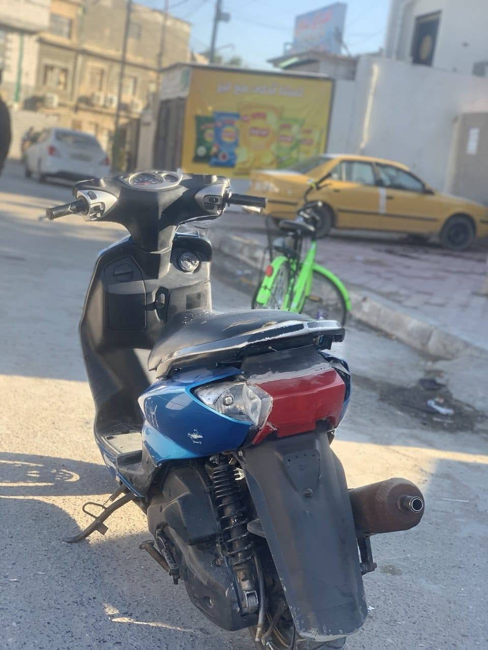 السلام عليكم سكنس نثيه للبيع الدراجه مفتوحه وكامت السبب اختلاف سنتر وعفتها الدراجه جانت اشك الكاع بلاديه من الطول للطول والدراجه بيها كزوز صجمي بلادي الله يشهد والدراجه ياباني مو صيني أكرر مو صيني ياباني الدراجه ماعايزها شي جفت واطلع بس والسعر ر٣٠٠ والشراي يشلع عيوني الله يشهد ومكاني بصره معقل رقمي *********** واكرر الشراي يشلع عيوني البصرة, العراق
